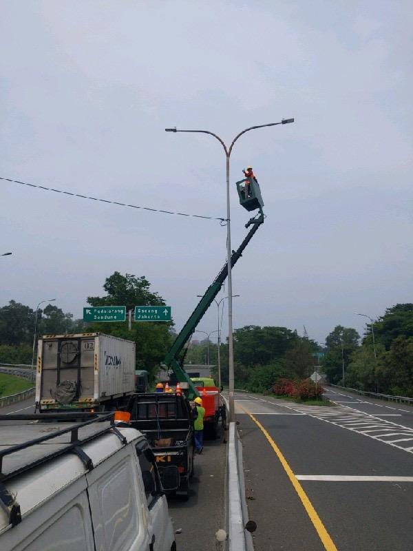 Pemasangan PJU